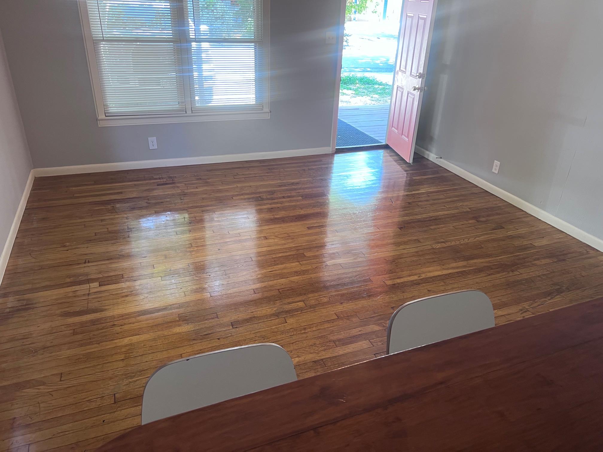 705 Franklin Blvd Property Photo 5