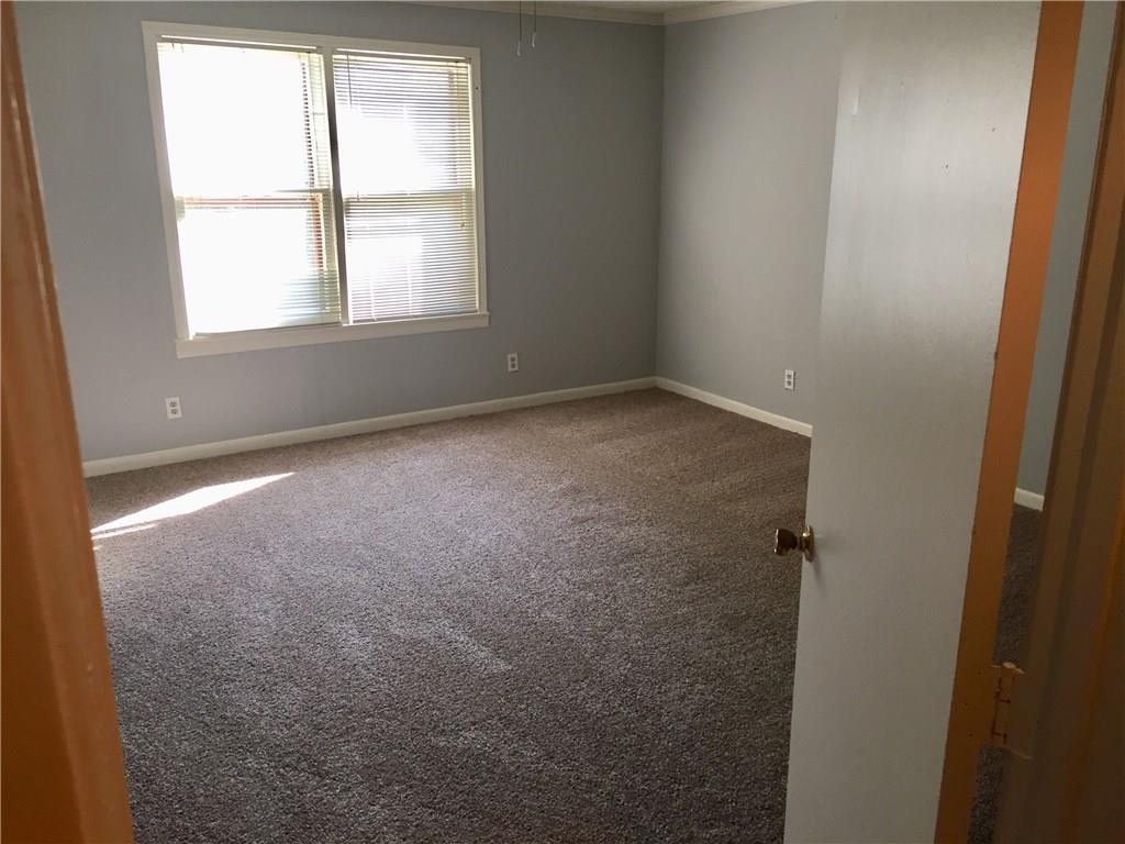 705 Franklin Blvd Property Photo 12