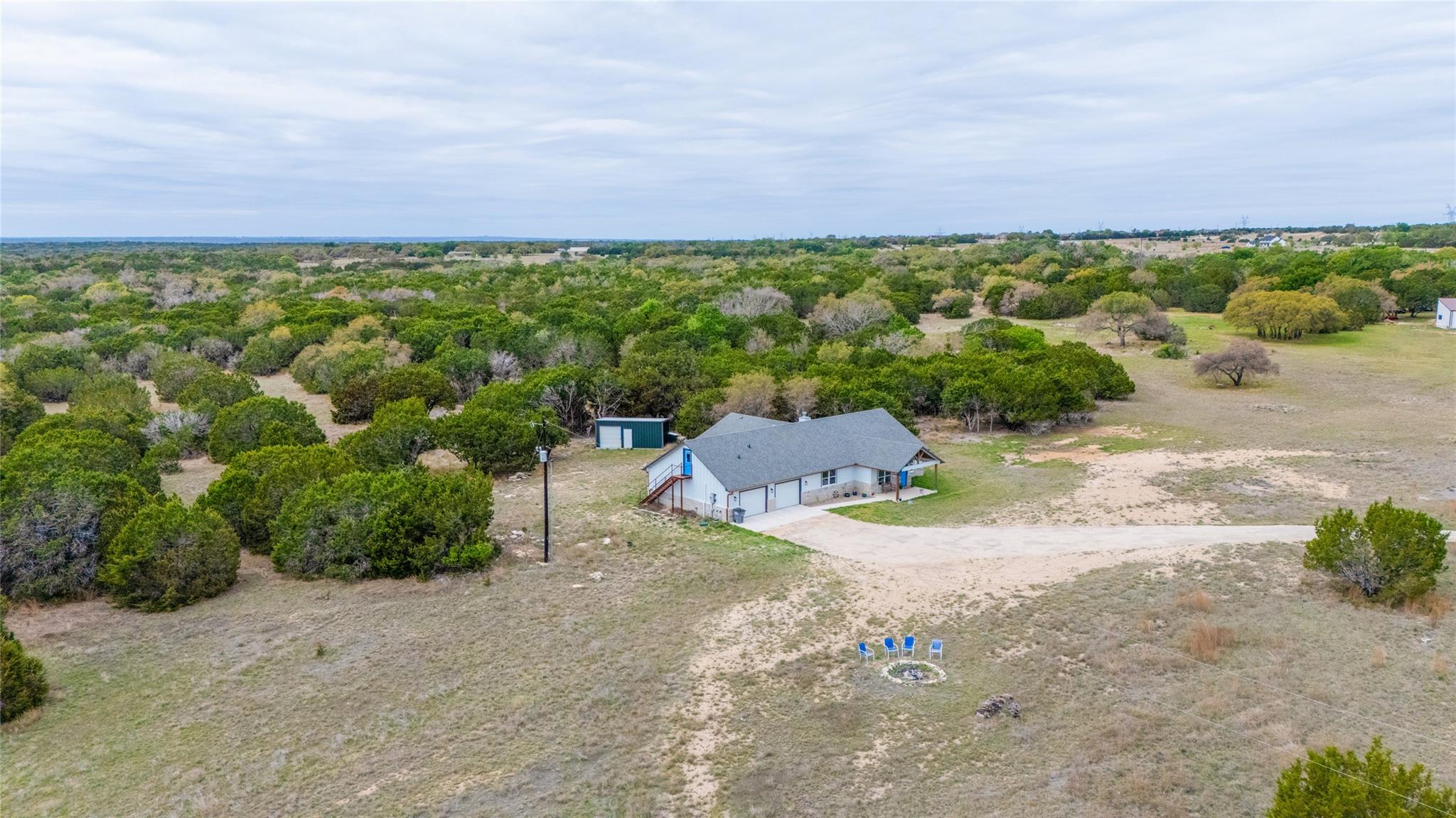 932 Whitetail Ridge Dr Property Photo 32