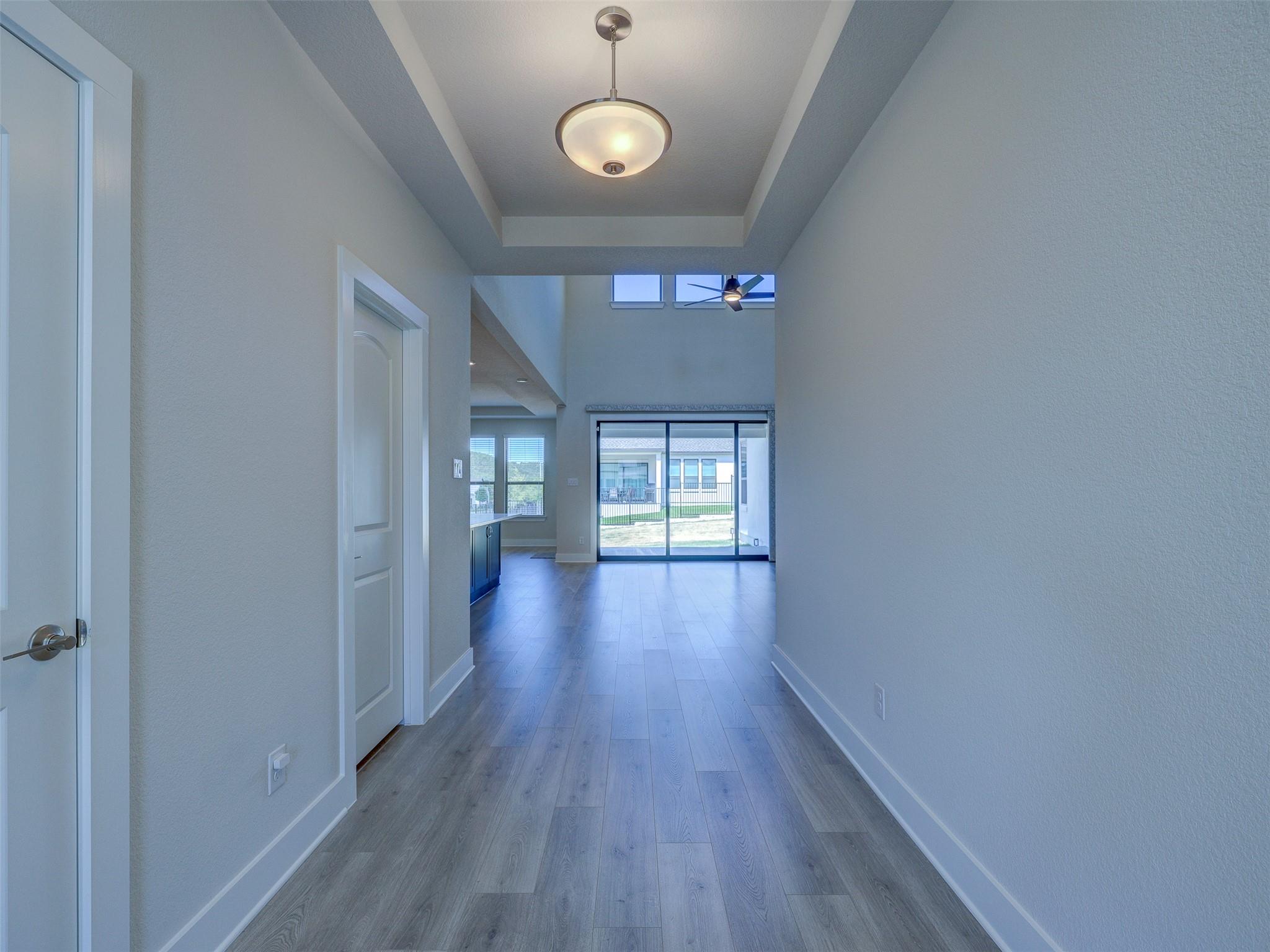 1929 Montella Way Property Photo 8