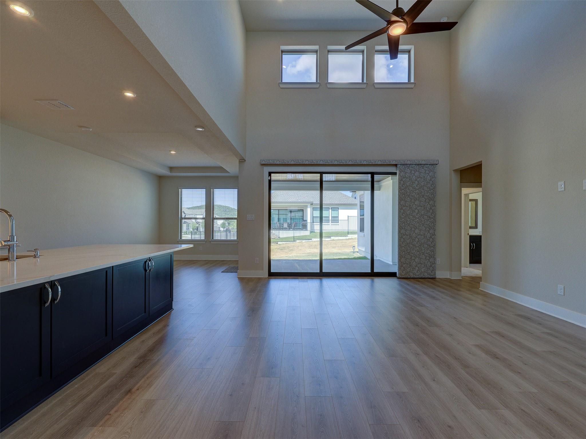 1929 Montella Way Property Photo 10