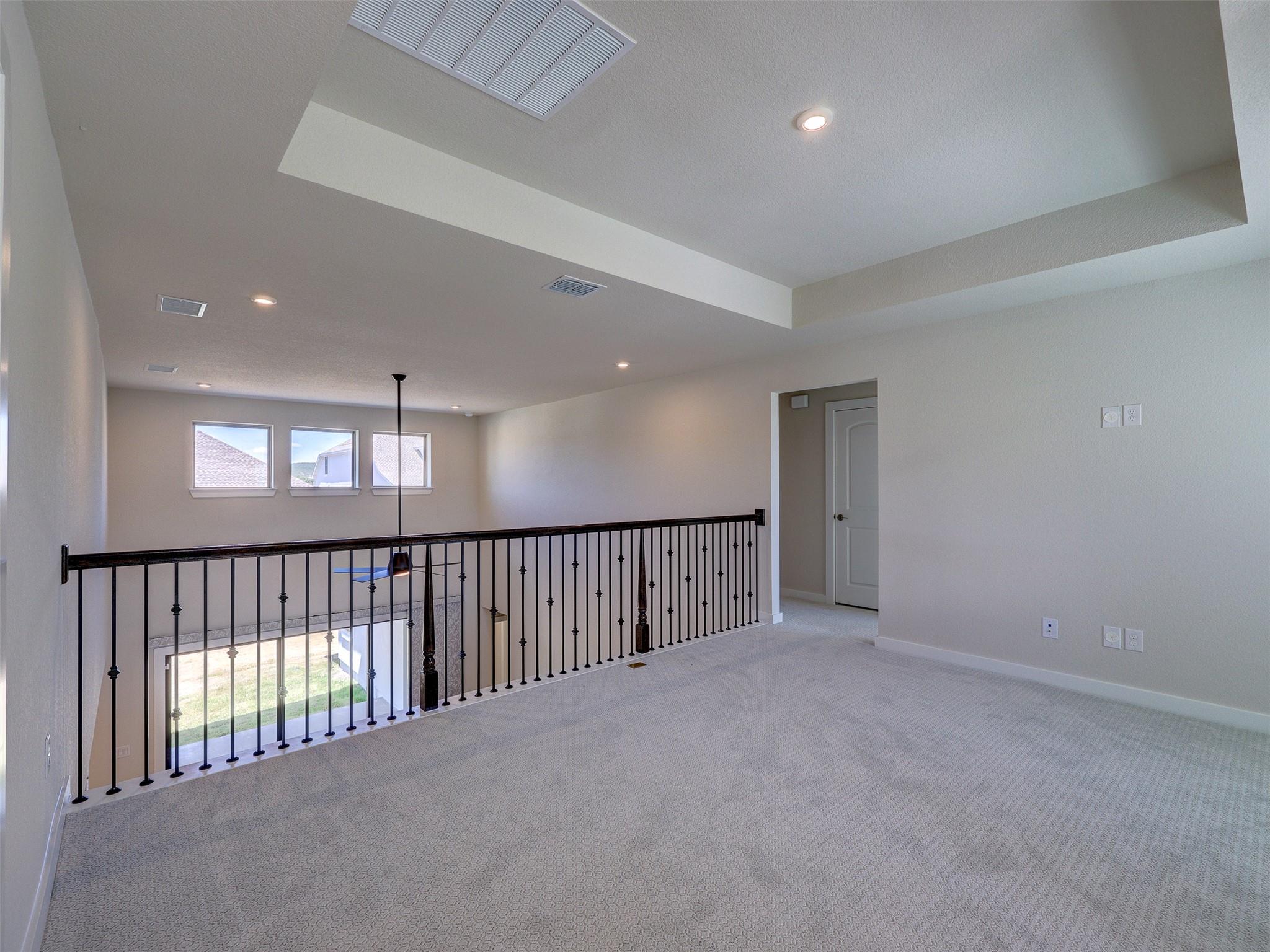 1929 Montella Way Property Photo 32
