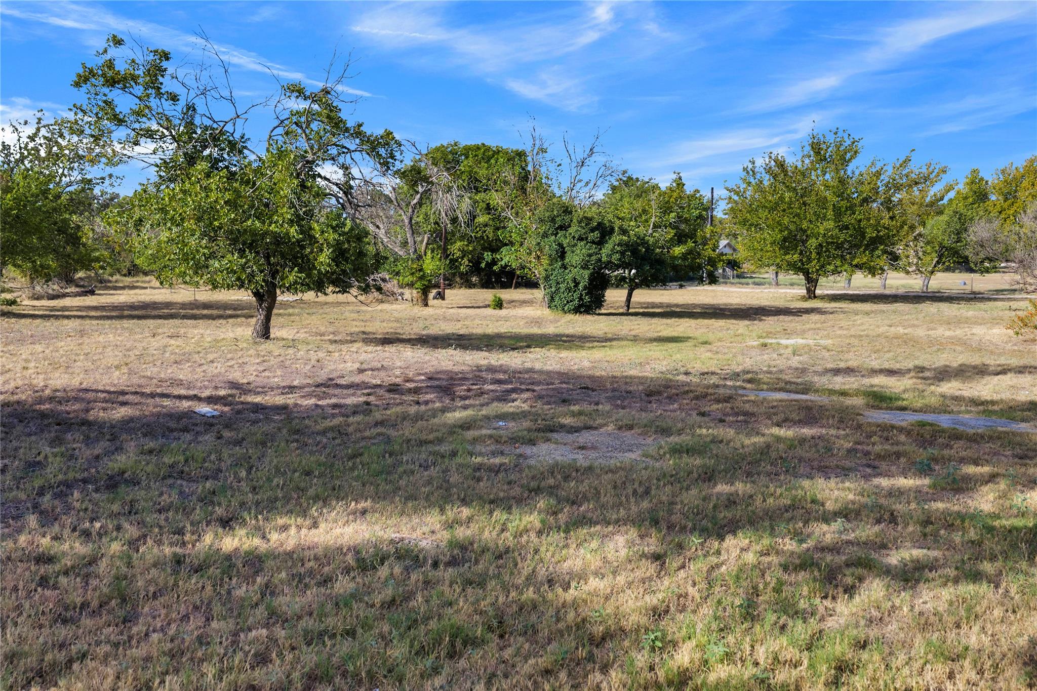 603 E Pecan St Property Photo 6