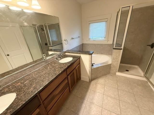 2930 Grand Oaks Loop #2102 Property Photo 5