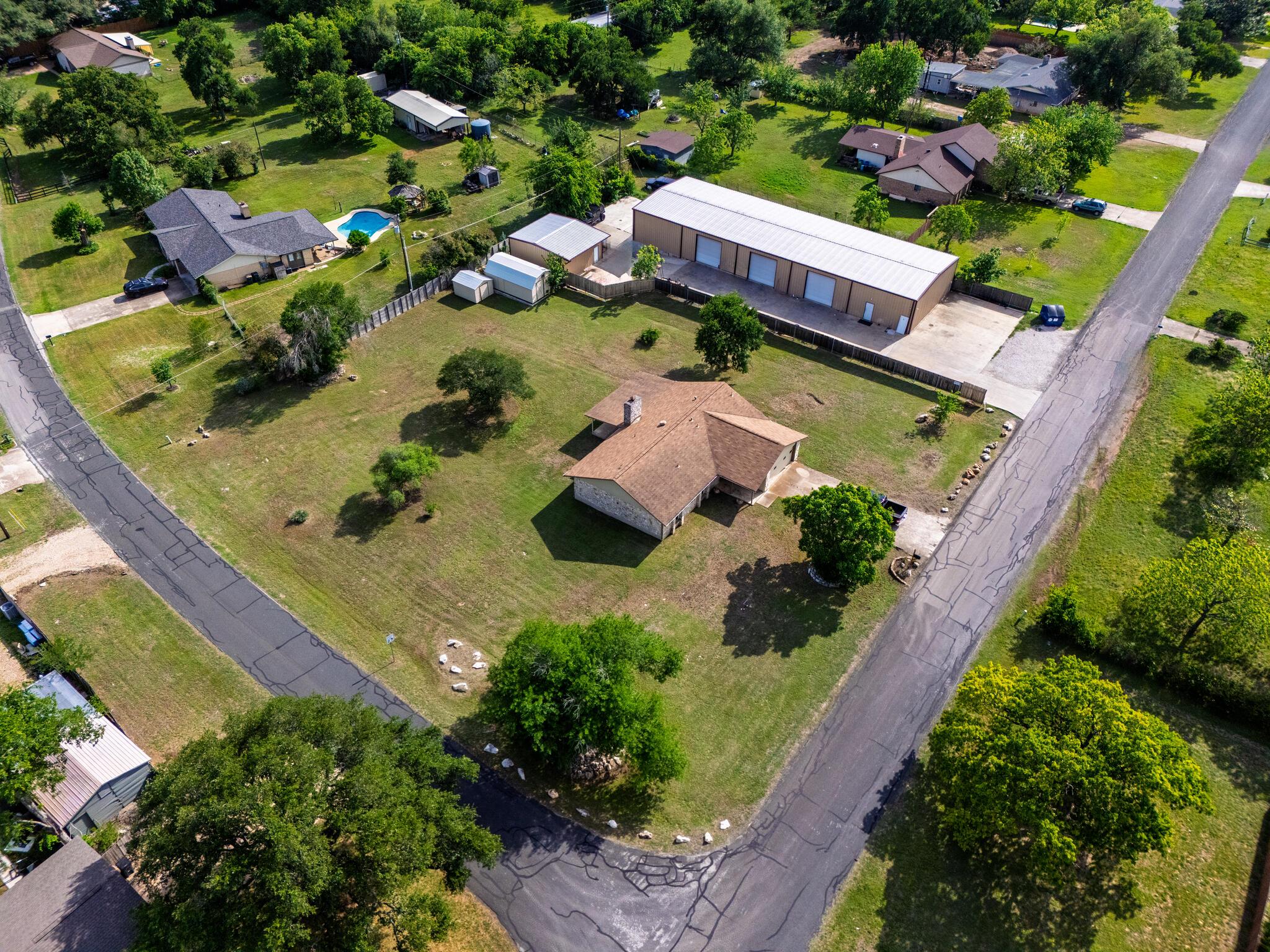 1612 Shenandoah Dr Property Photo