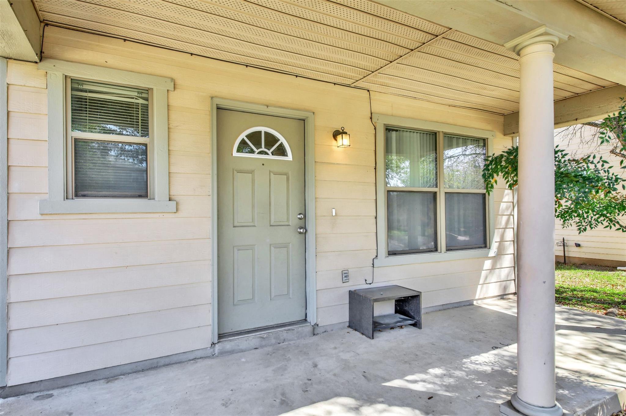 804 Dawlish Dr Property Photo 22