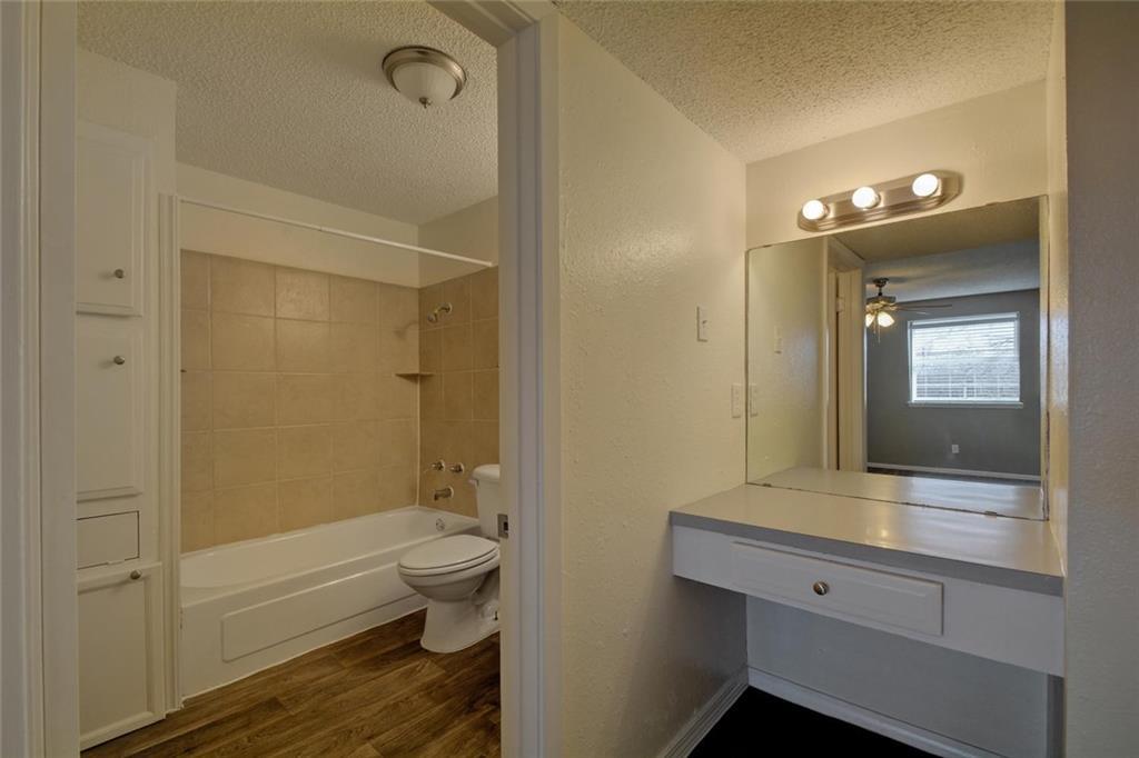 1825 Wooten Park Dr #101 Property Photo 8