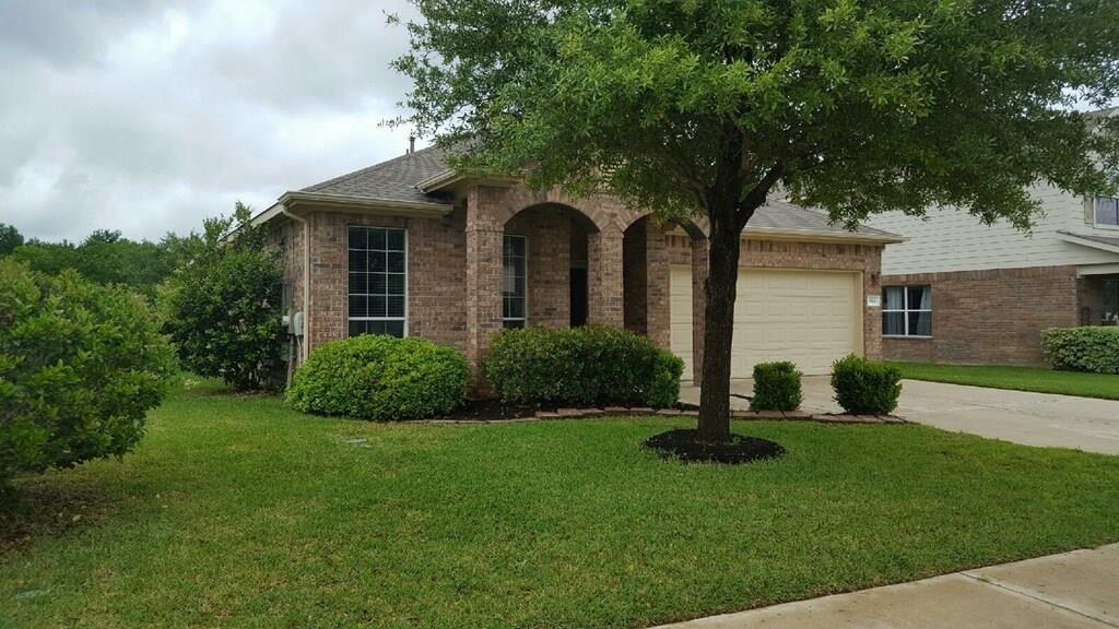 913 Brighton Pl Property Photo 1