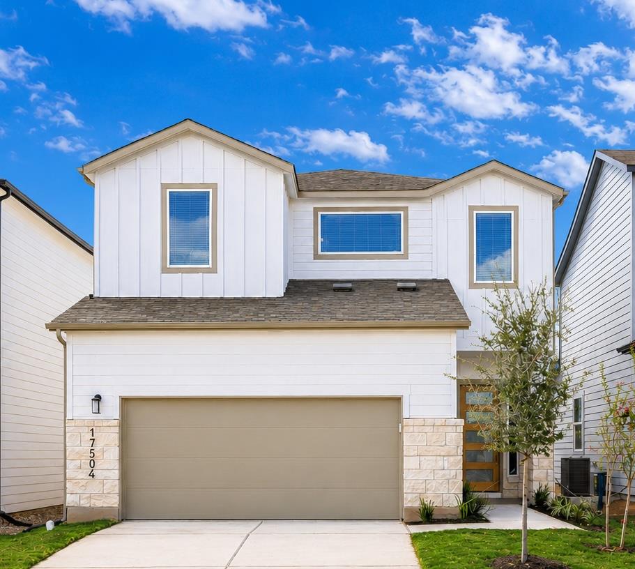 17504 Emperador Dr Property Photo 1