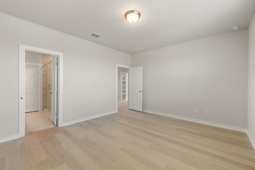 17504 Emperador Dr Property Photo 10