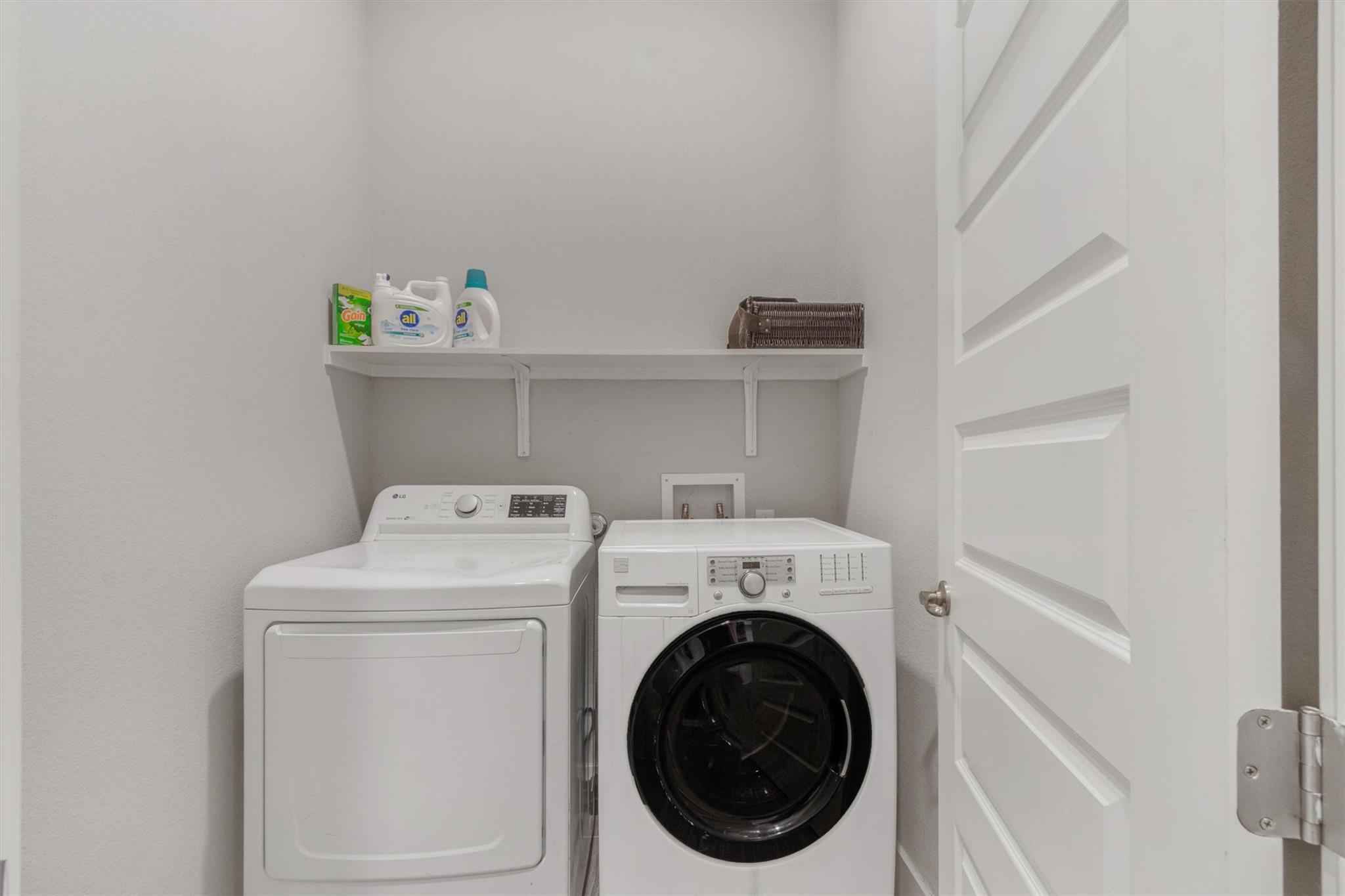 5408 Daimler Dr Property Photo 27