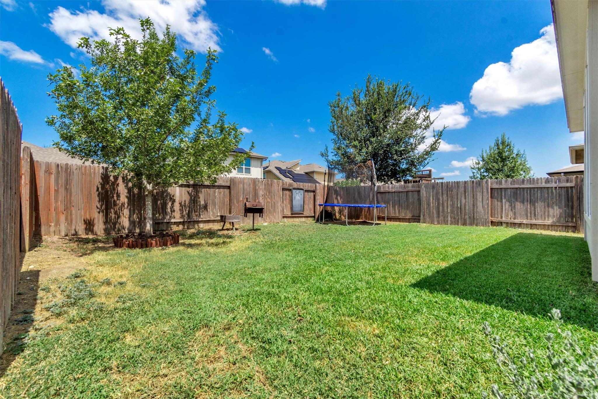 5408 Daimler Dr Property Photo 30