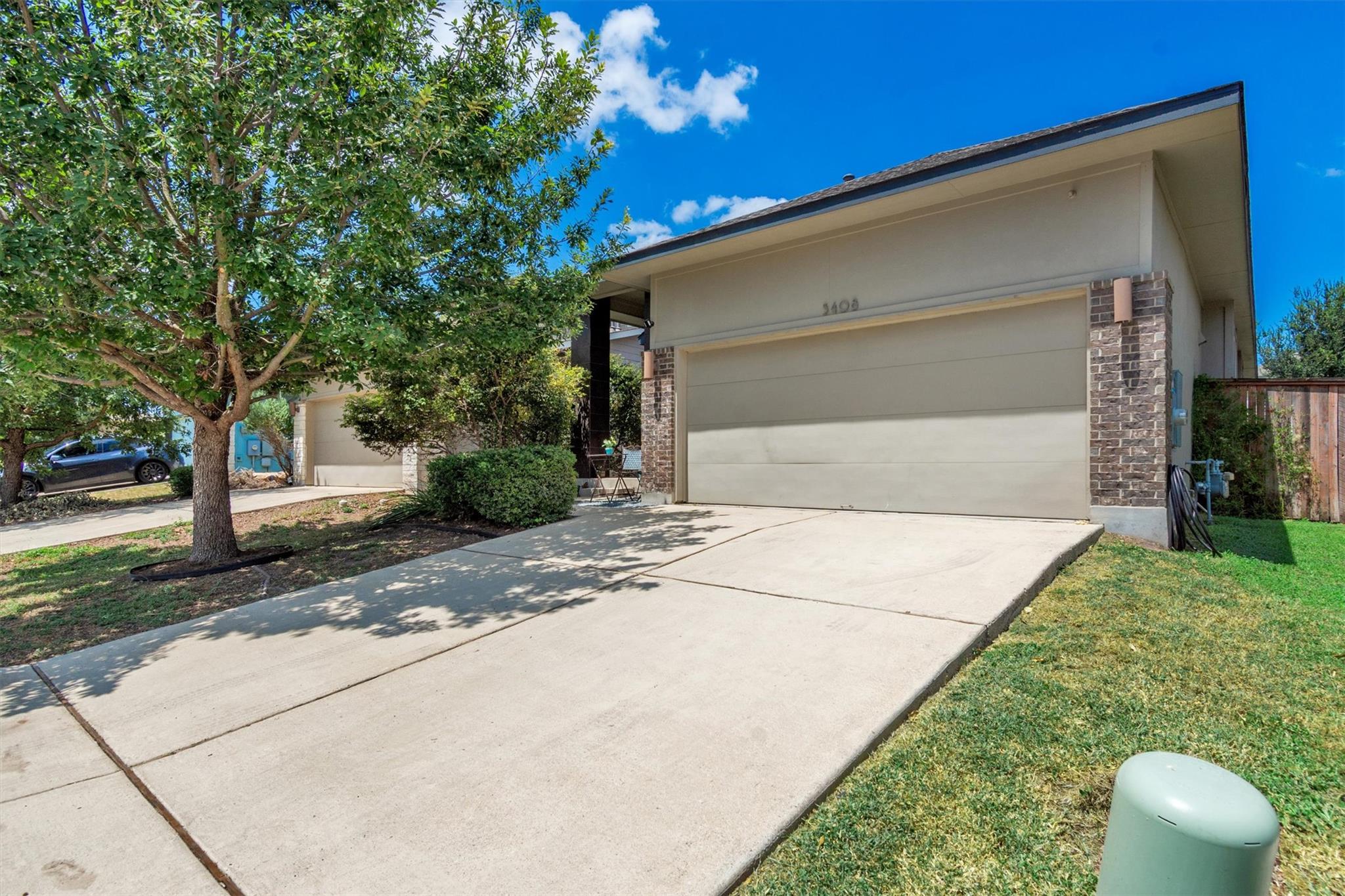 5408 Daimler Dr Property Photo 36