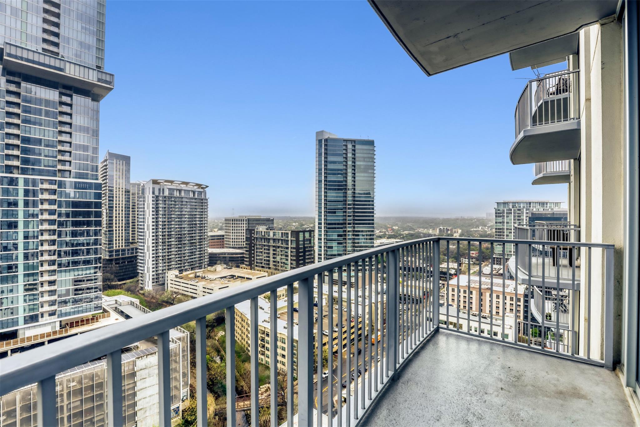 360 Nueces St #2004 Property Photo 7