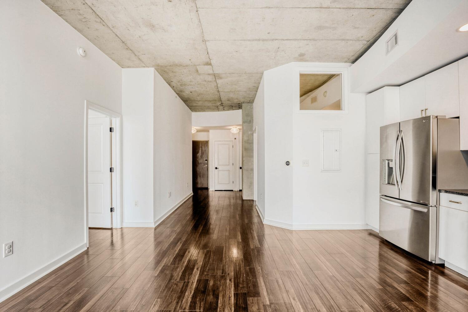 360 Nueces St #2004 Property Photo 21
