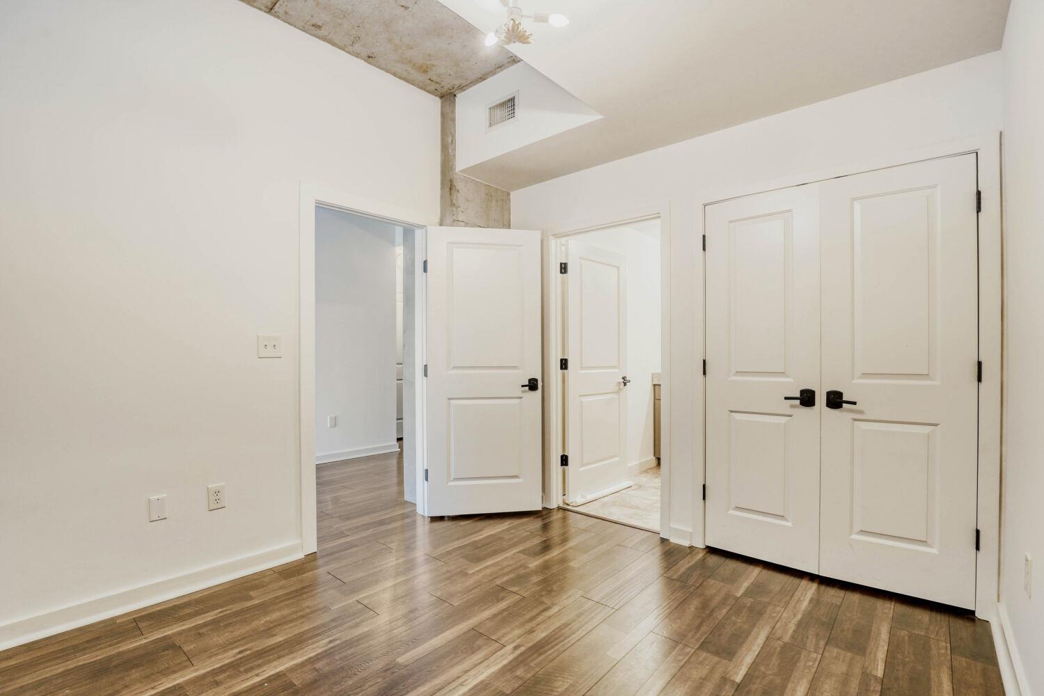 360 Nueces St #2004 Property Photo 31