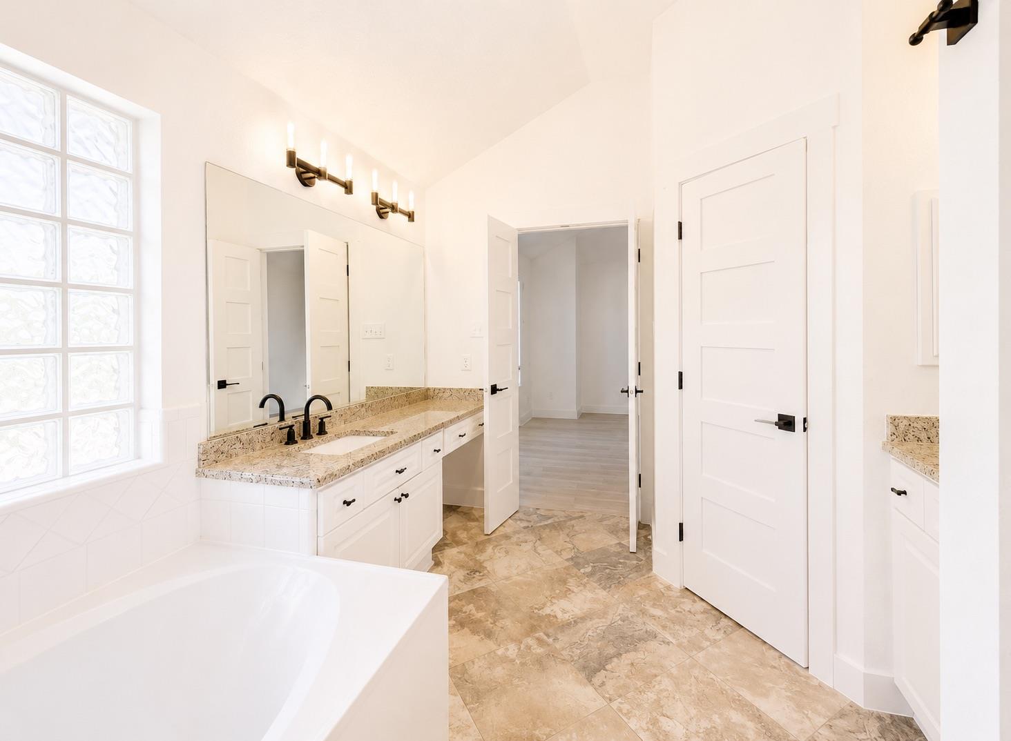 1610 Juniper Ridge Loop Property Photo 16