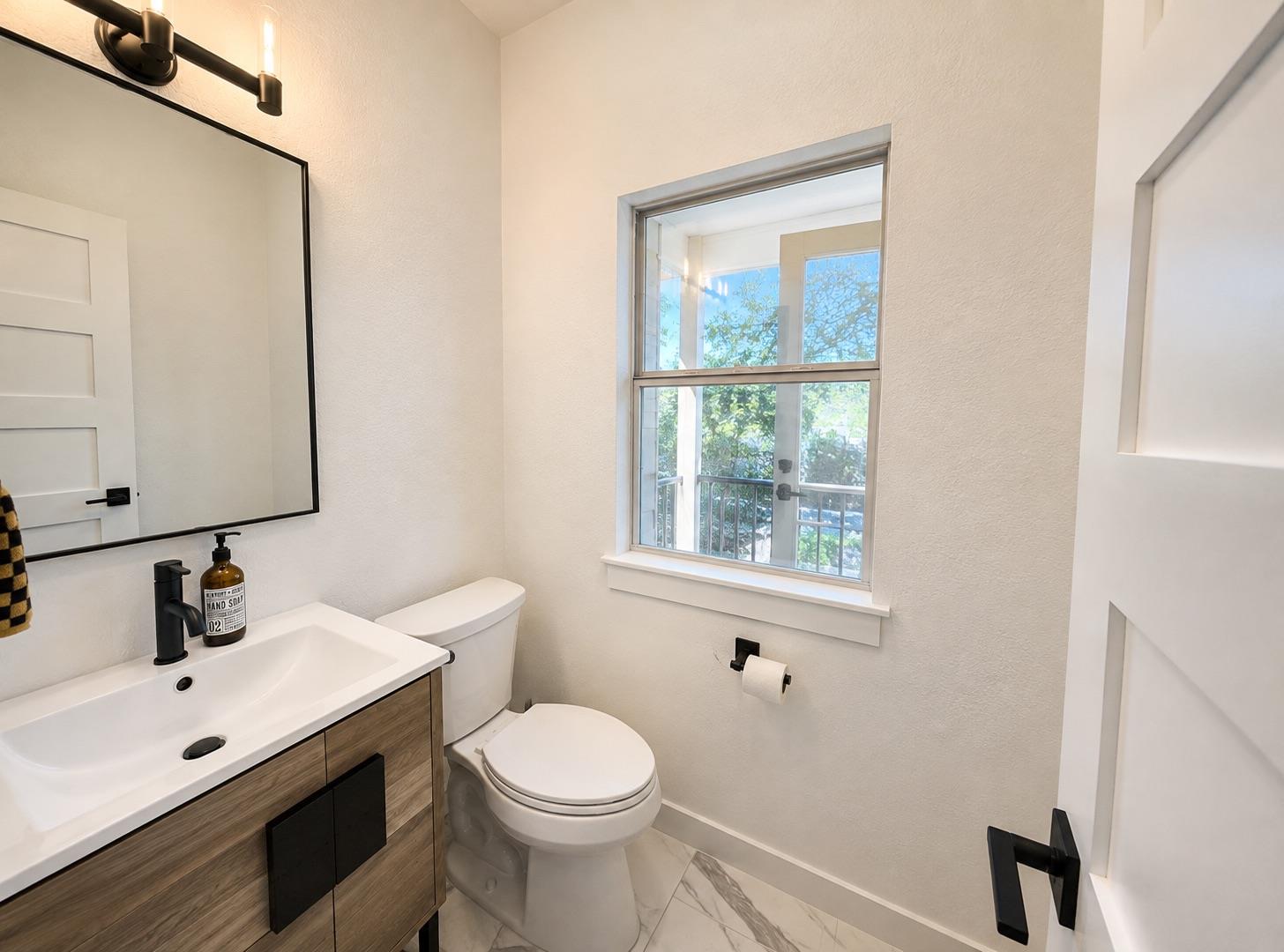 1610 Juniper Ridge Loop Property Photo 25