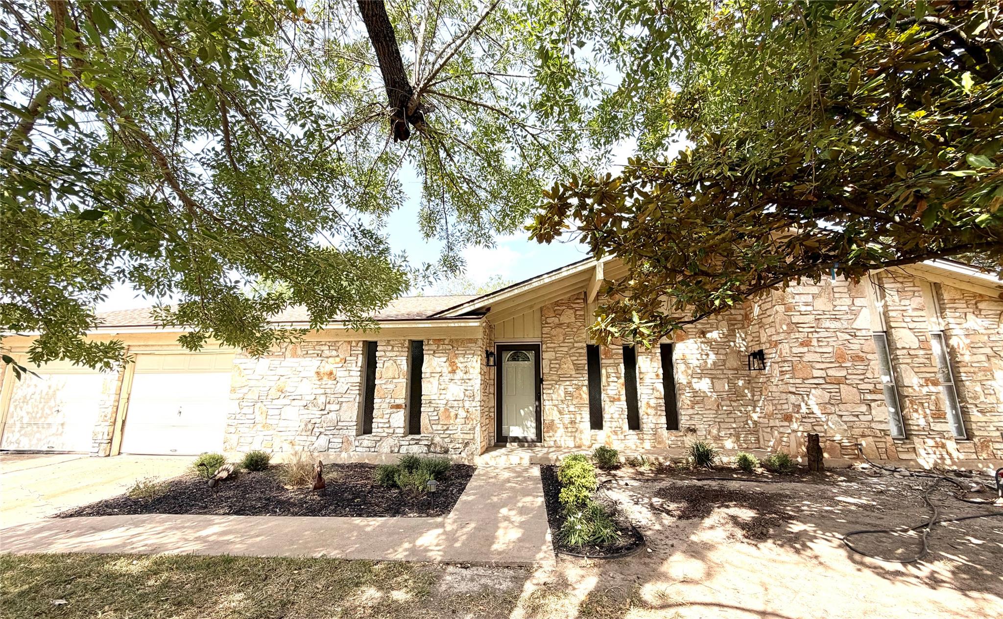 12312 Knoll Ridge Dr Property Photo 1