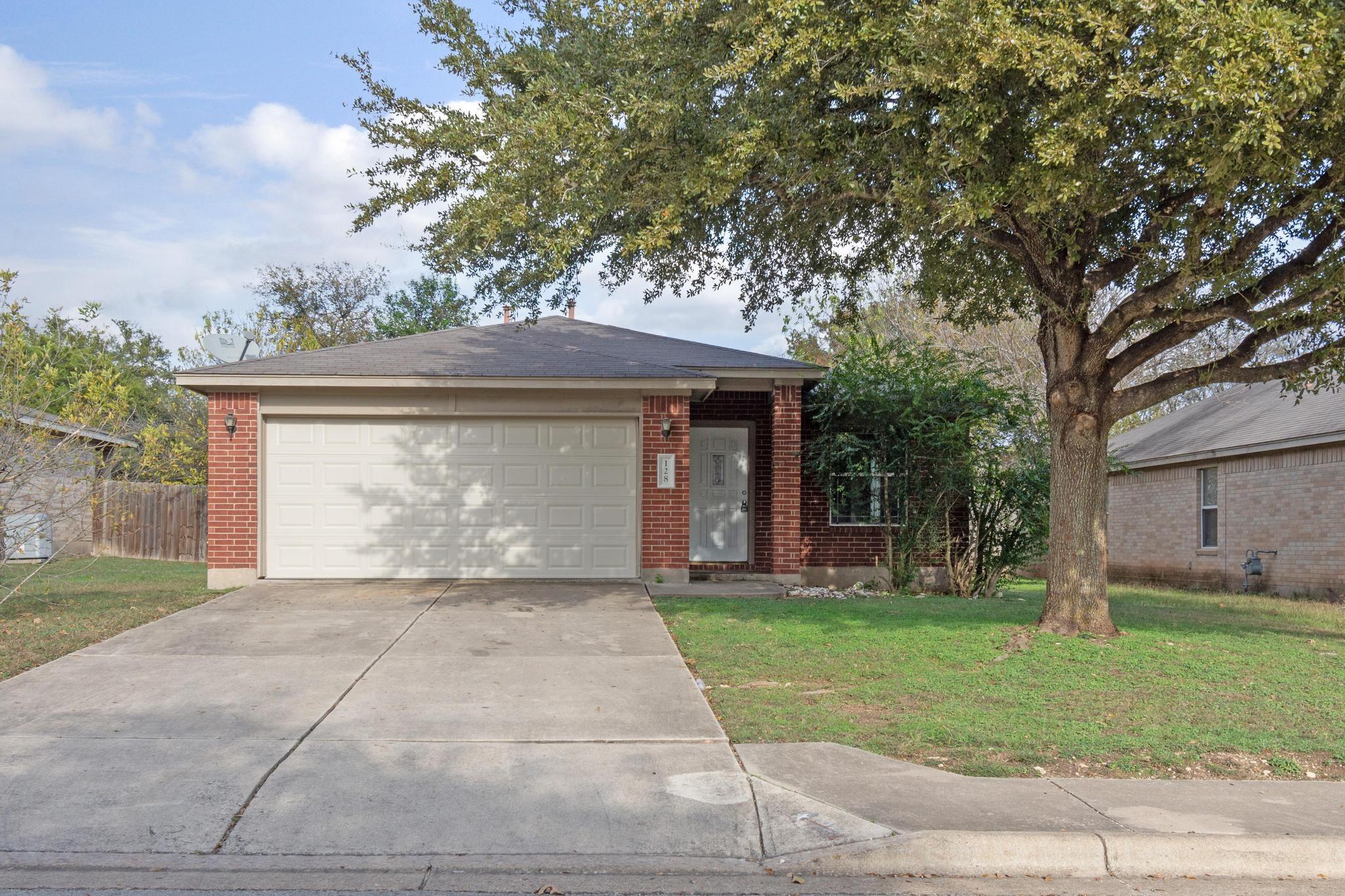 128 Star Of Texas DR Property Photo 1