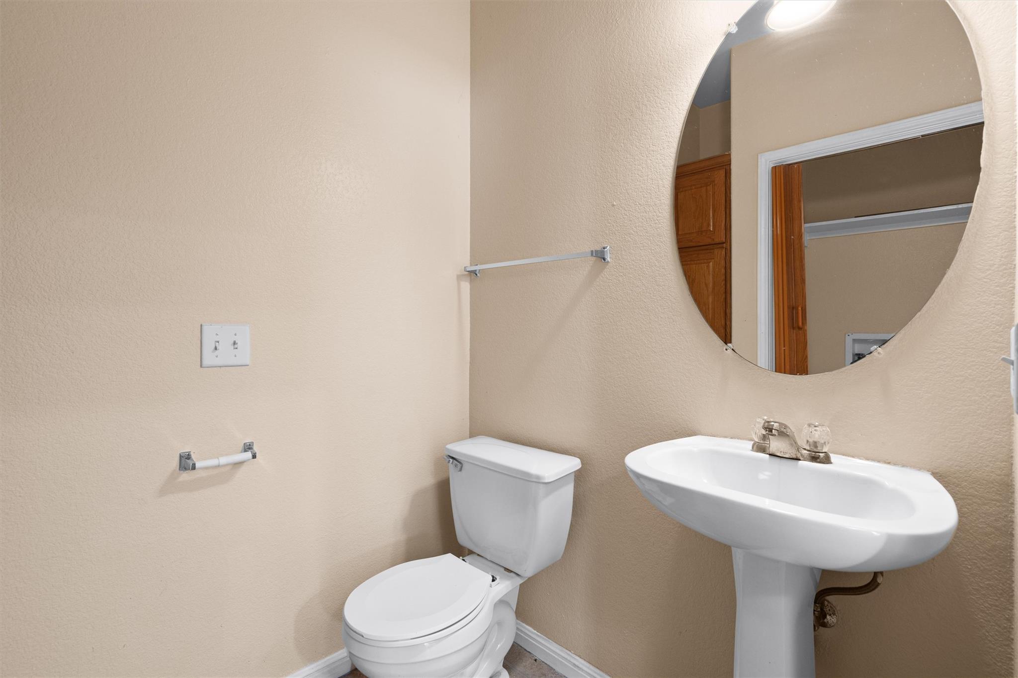 7502 Lazy Creek Dr #a Property Photo 12