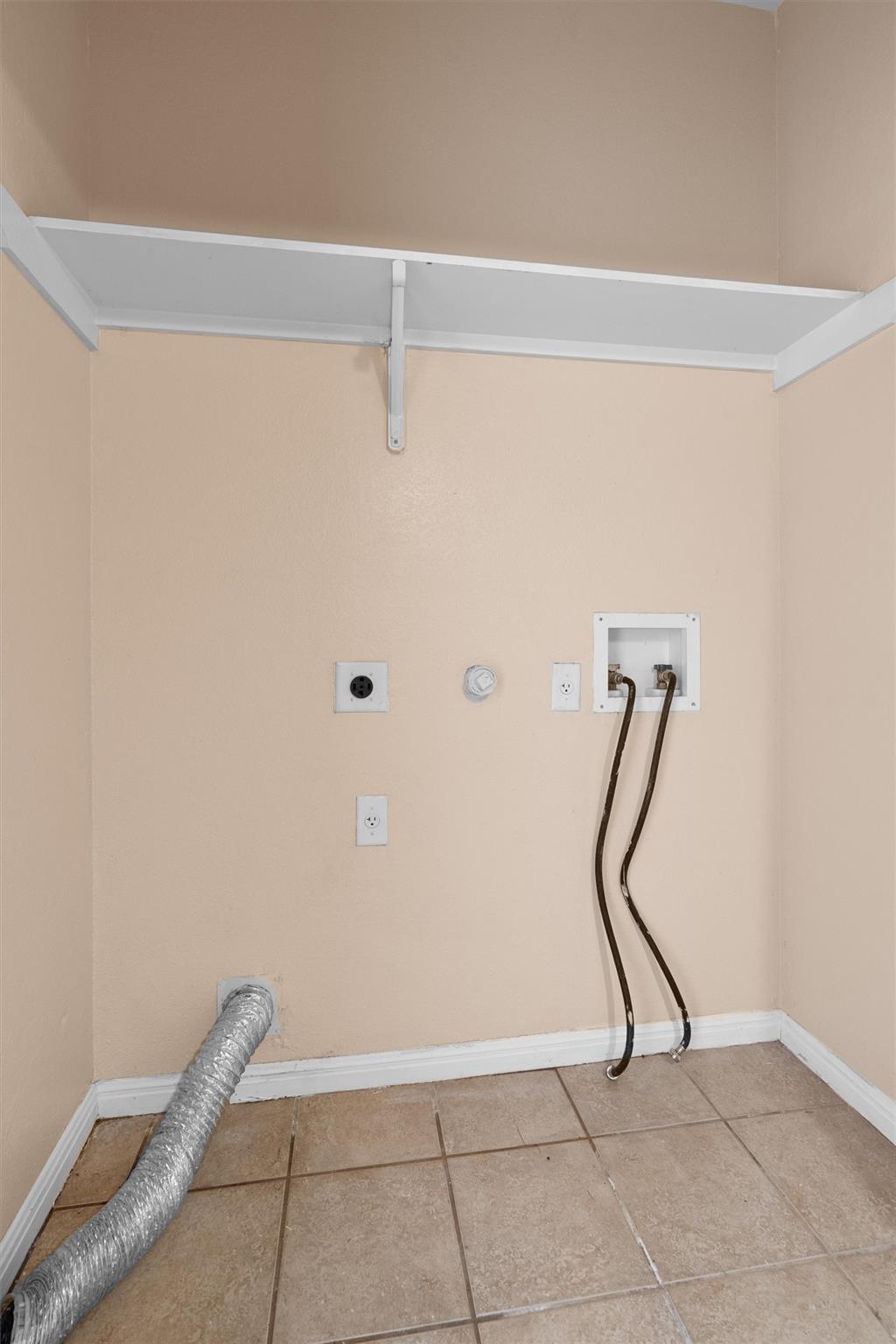7502 Lazy Creek Dr #a Property Photo 13