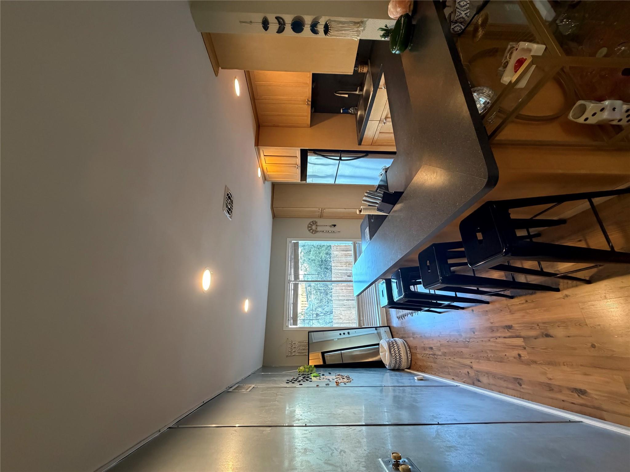 5332 Balcones Dr #H Property Photo 1