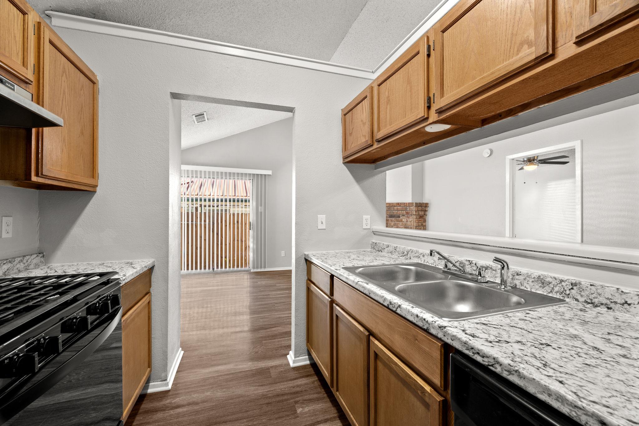 12130 Thompkins Dr #a Property Photo 13