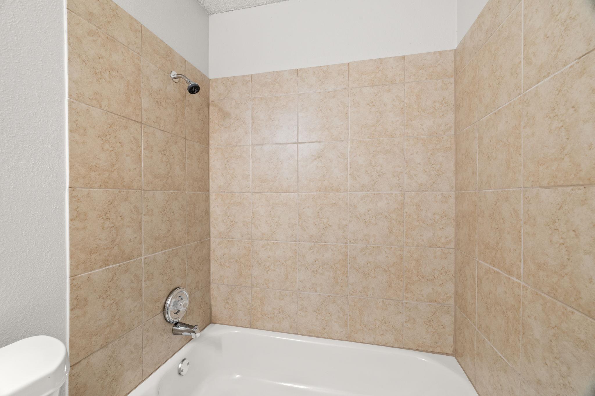 12130 Thompkins Dr #a Property Photo 29