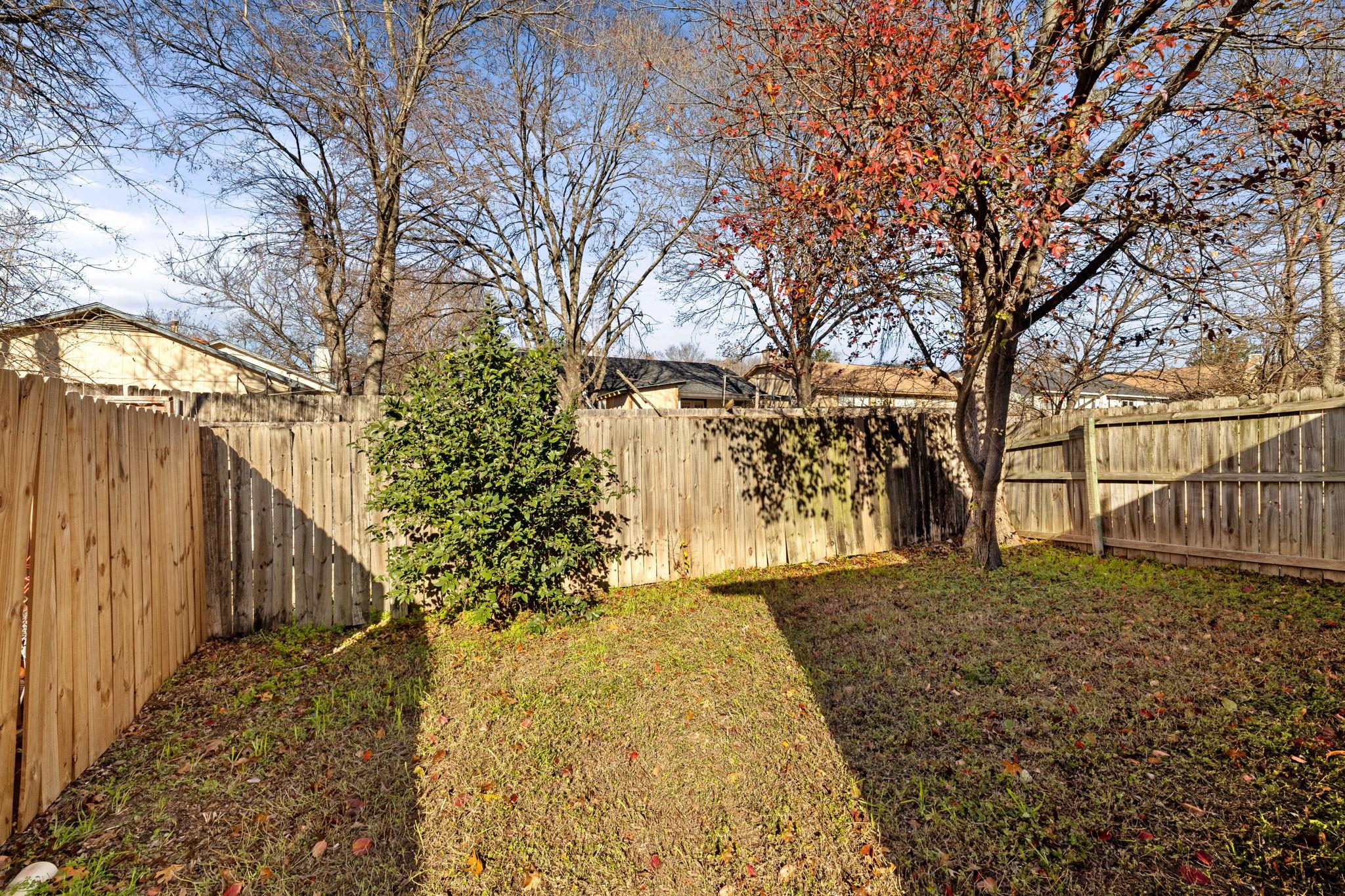 12130 Thompkins Dr #a Property Photo 32