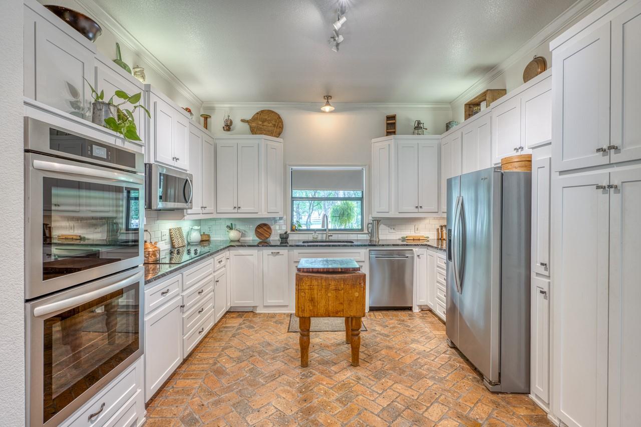 600 Avenida Serena None Property Photo 8