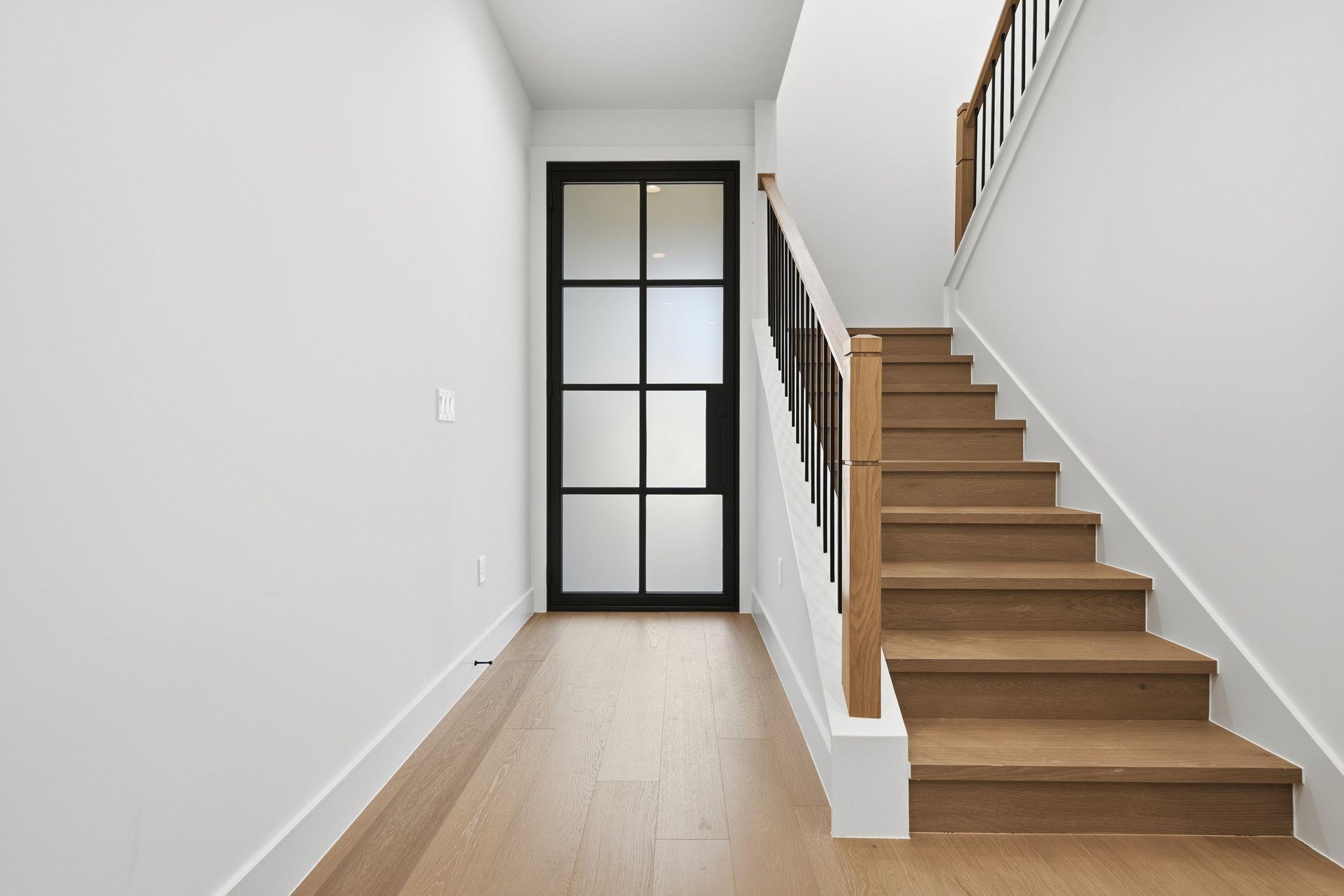 4613 Banister Ln Property Photo 4