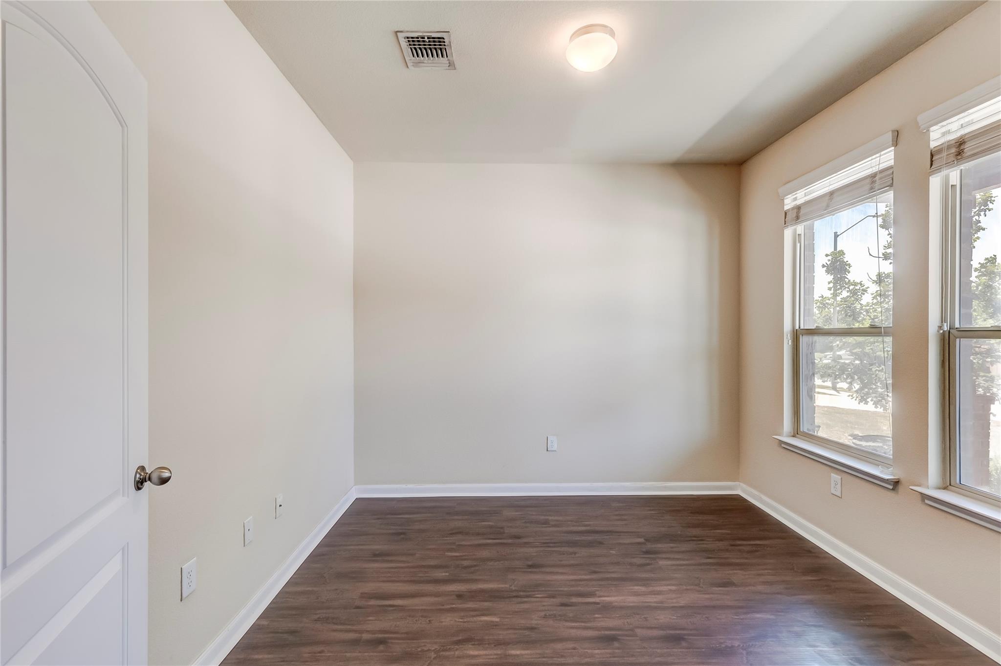 18313 Moreto Loop Property Photo 6