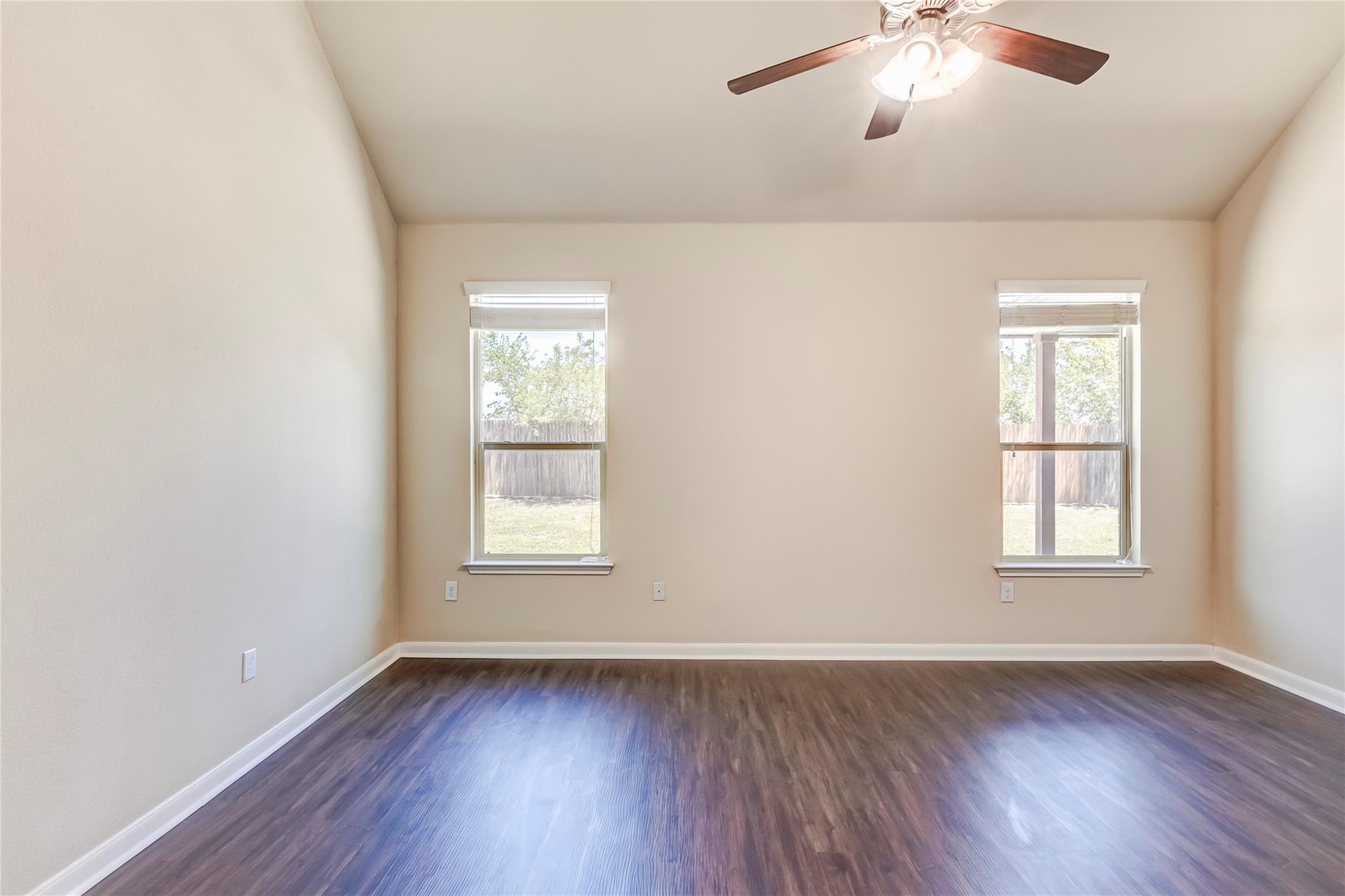 18313 Moreto Loop Property Photo 21