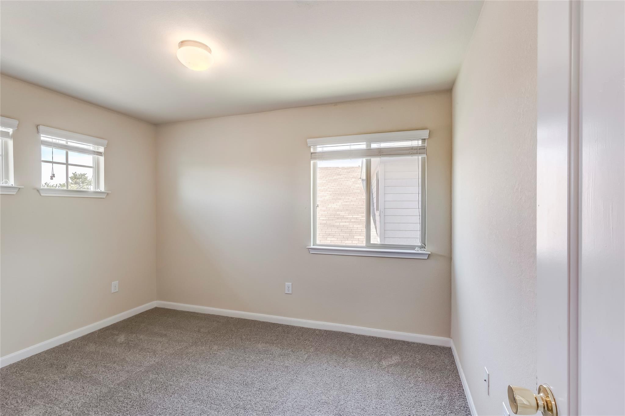 18313 Moreto Loop Property Photo 28