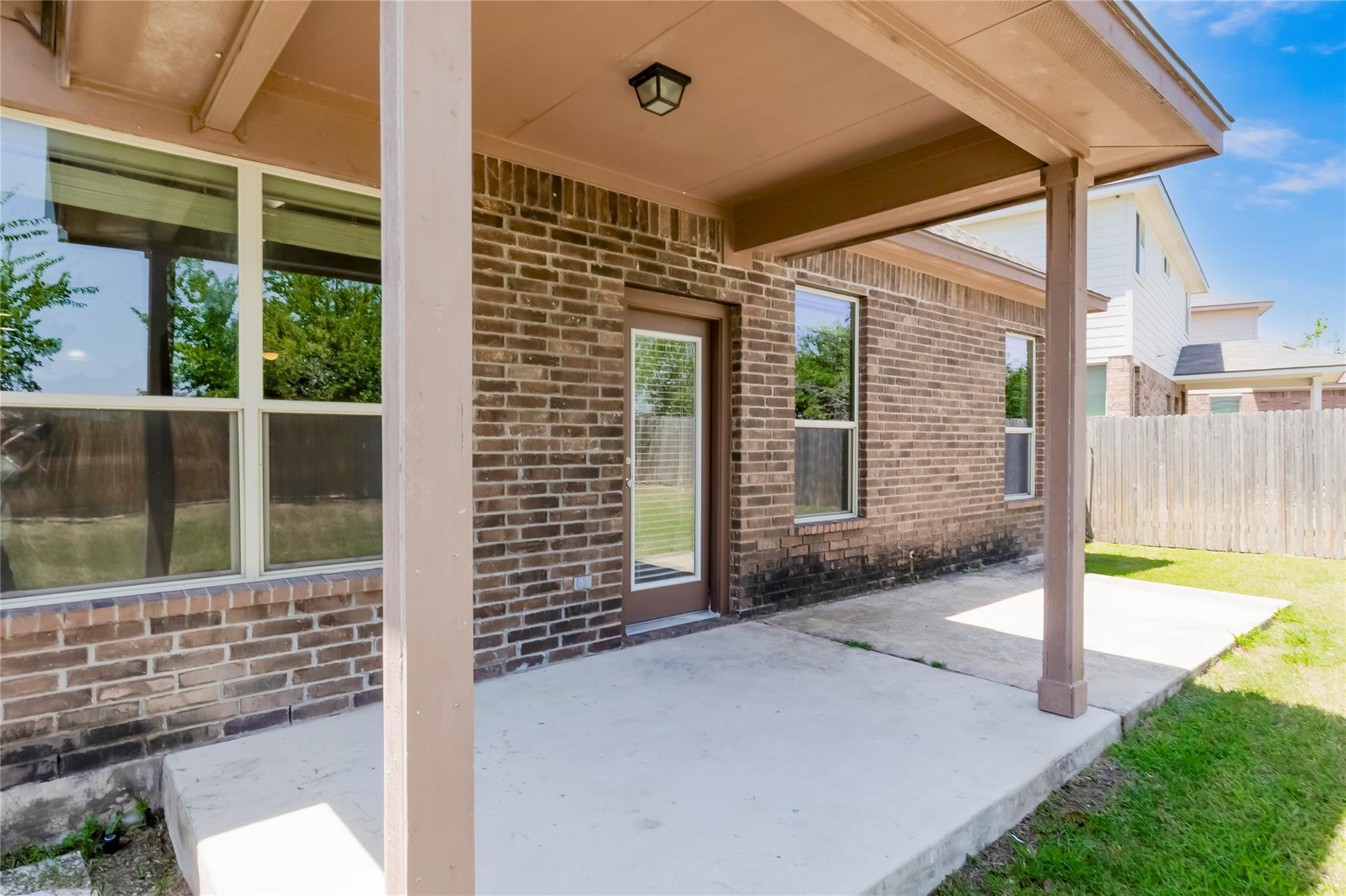 18313 Moreto Loop Property Photo 36