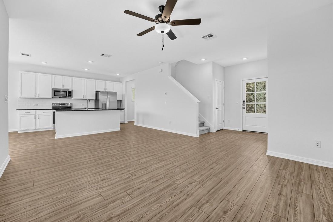 469 Unakite Trl Property Photo 8