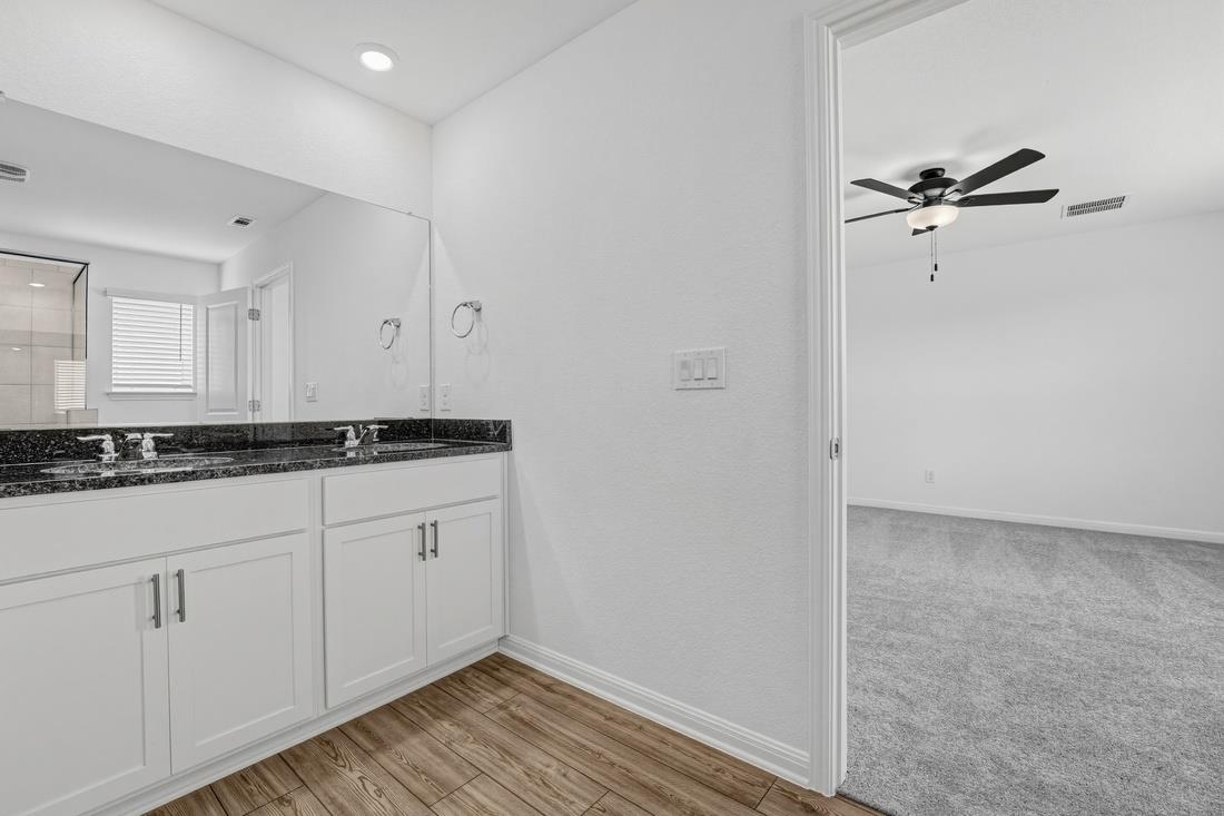469 Unakite Trl Property Photo 11