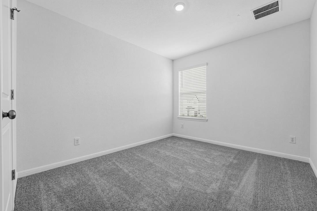 469 Unakite Trl Property Photo 15