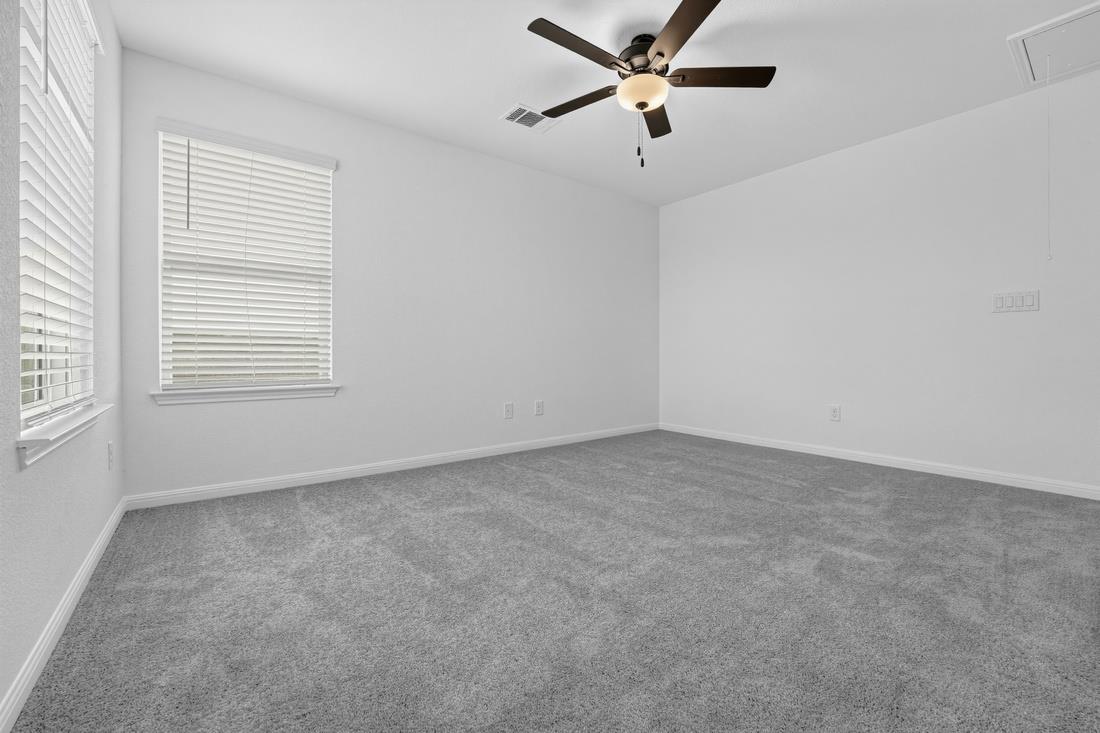 469 Unakite Trl Property Photo 18