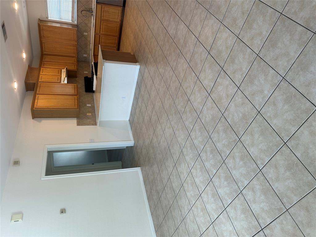 5401 Evans Ave #B Property Photo 1