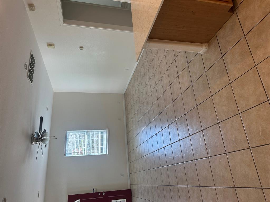 5401 Evans Ave #b Property Photo 5