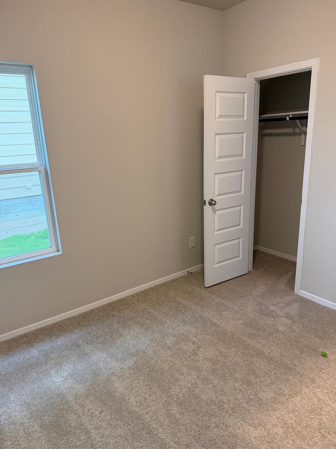 2615 Derwent Dr Property Photo 10