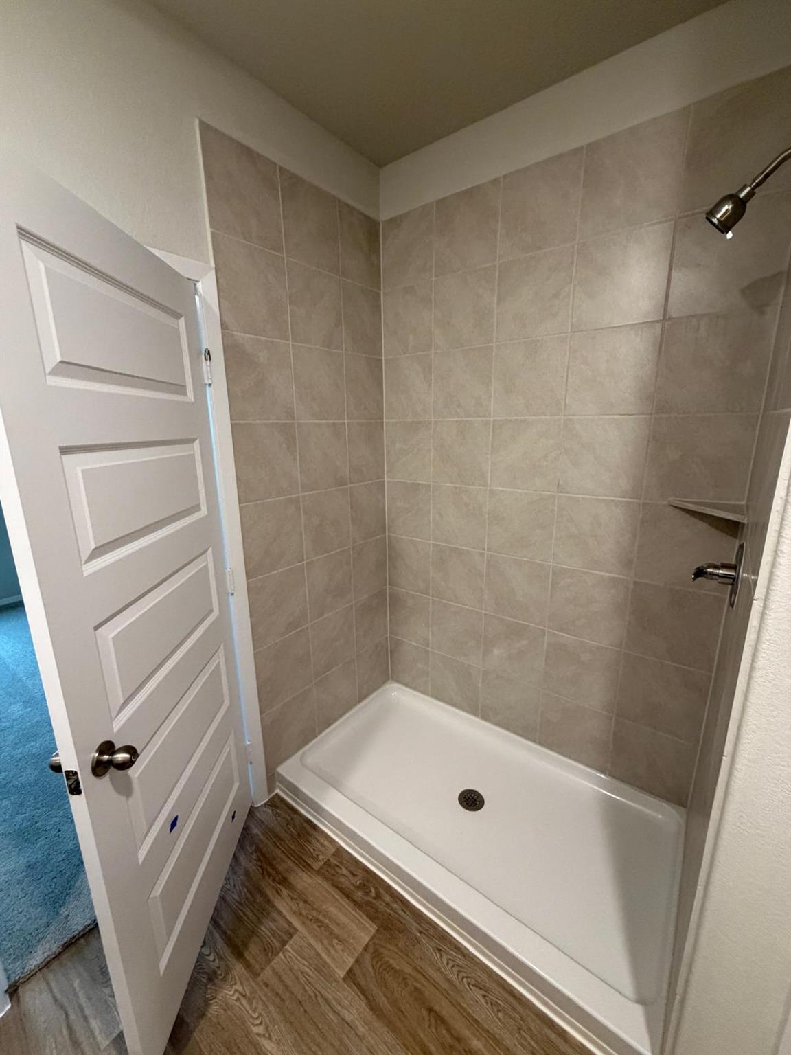 2615 Derwent Dr Property Photo 19