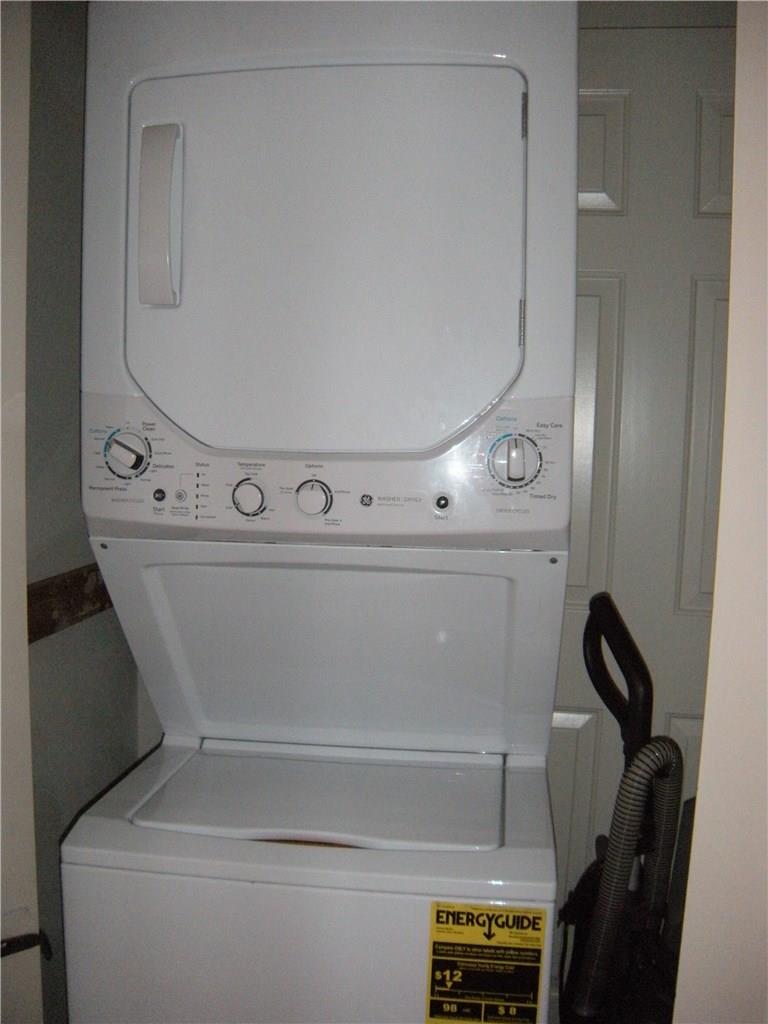 915 W 23rd St #211 Property Photo 14