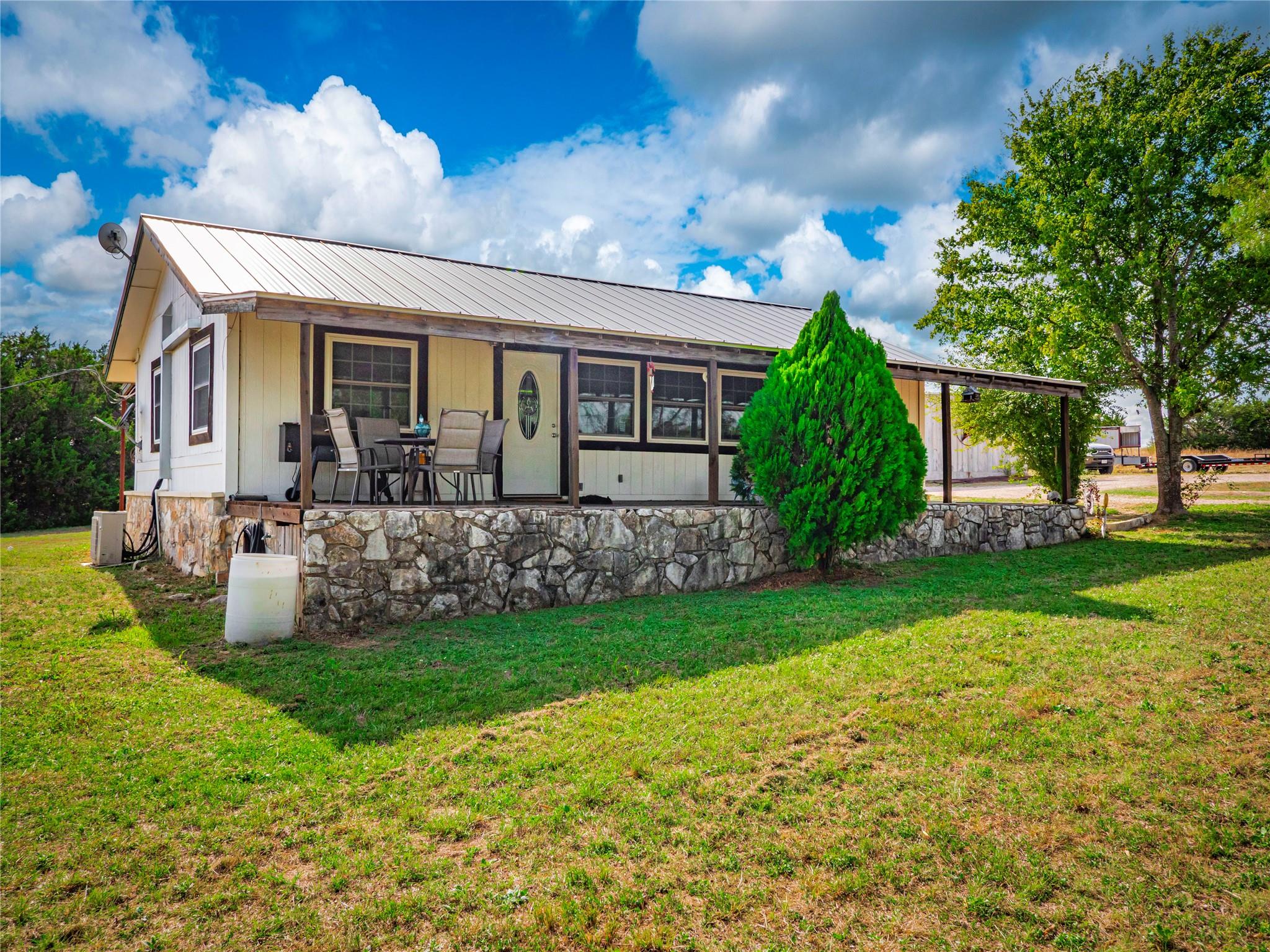 505 County Road 274 Property Photo 4