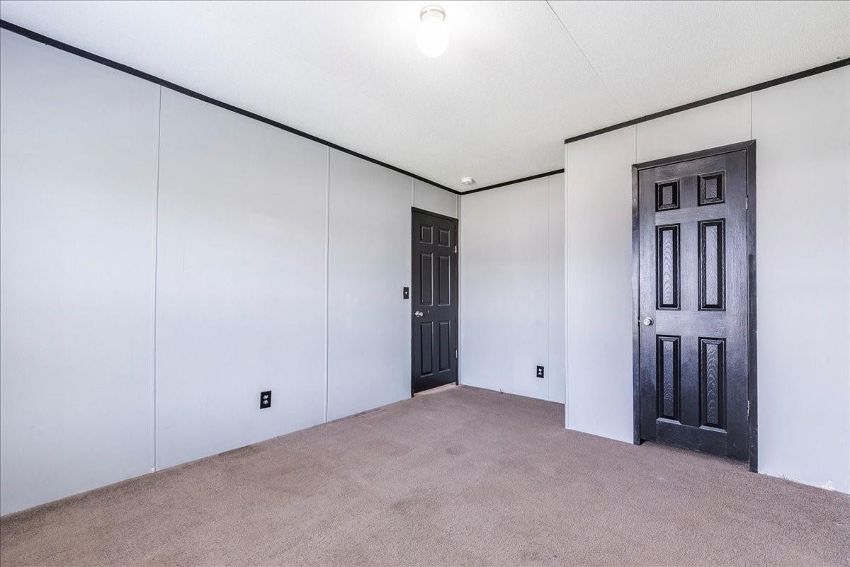 964 Railyard Dr Property Photo 15