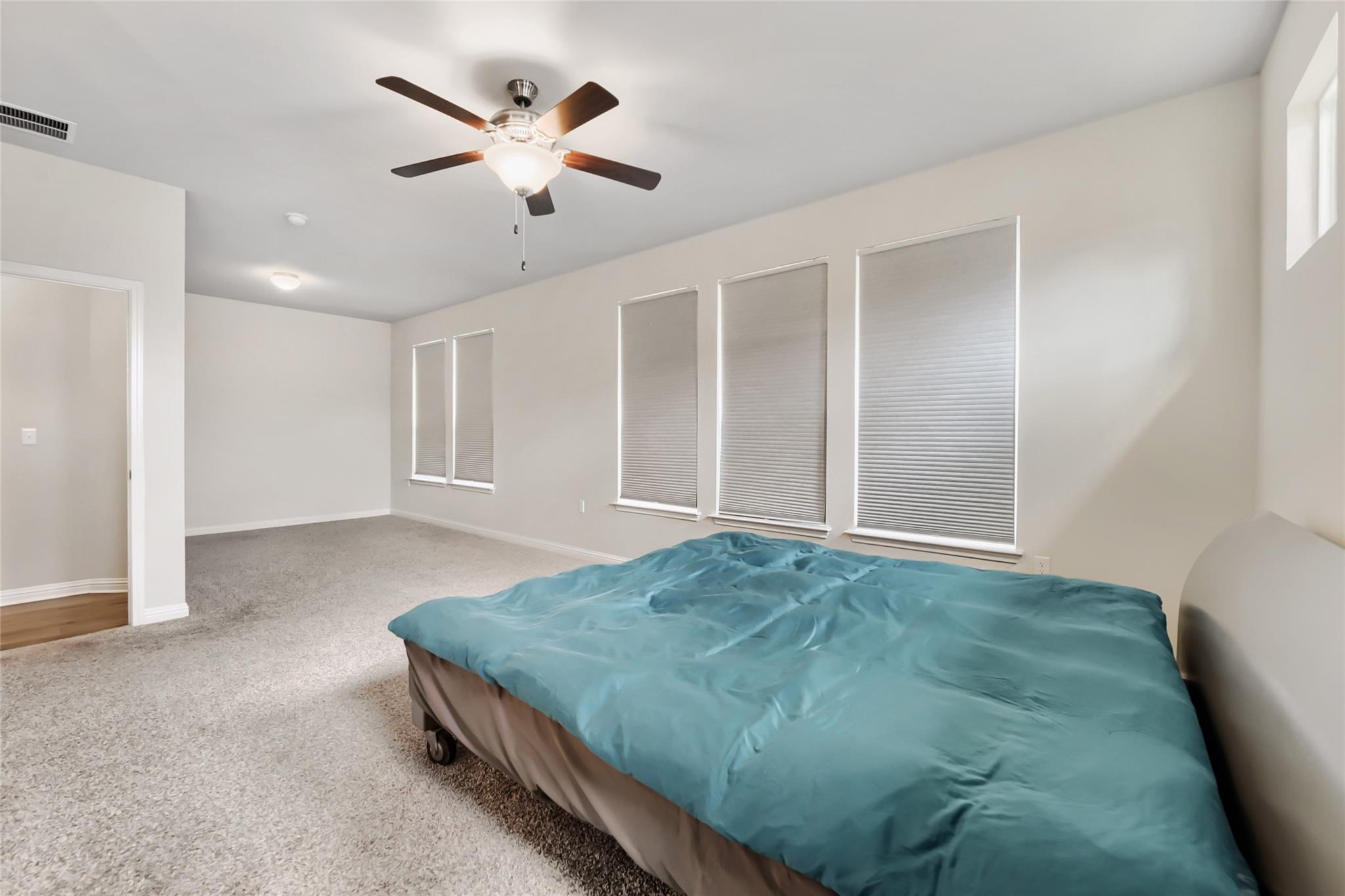 16516 Glimmering Rd Property Photo 14