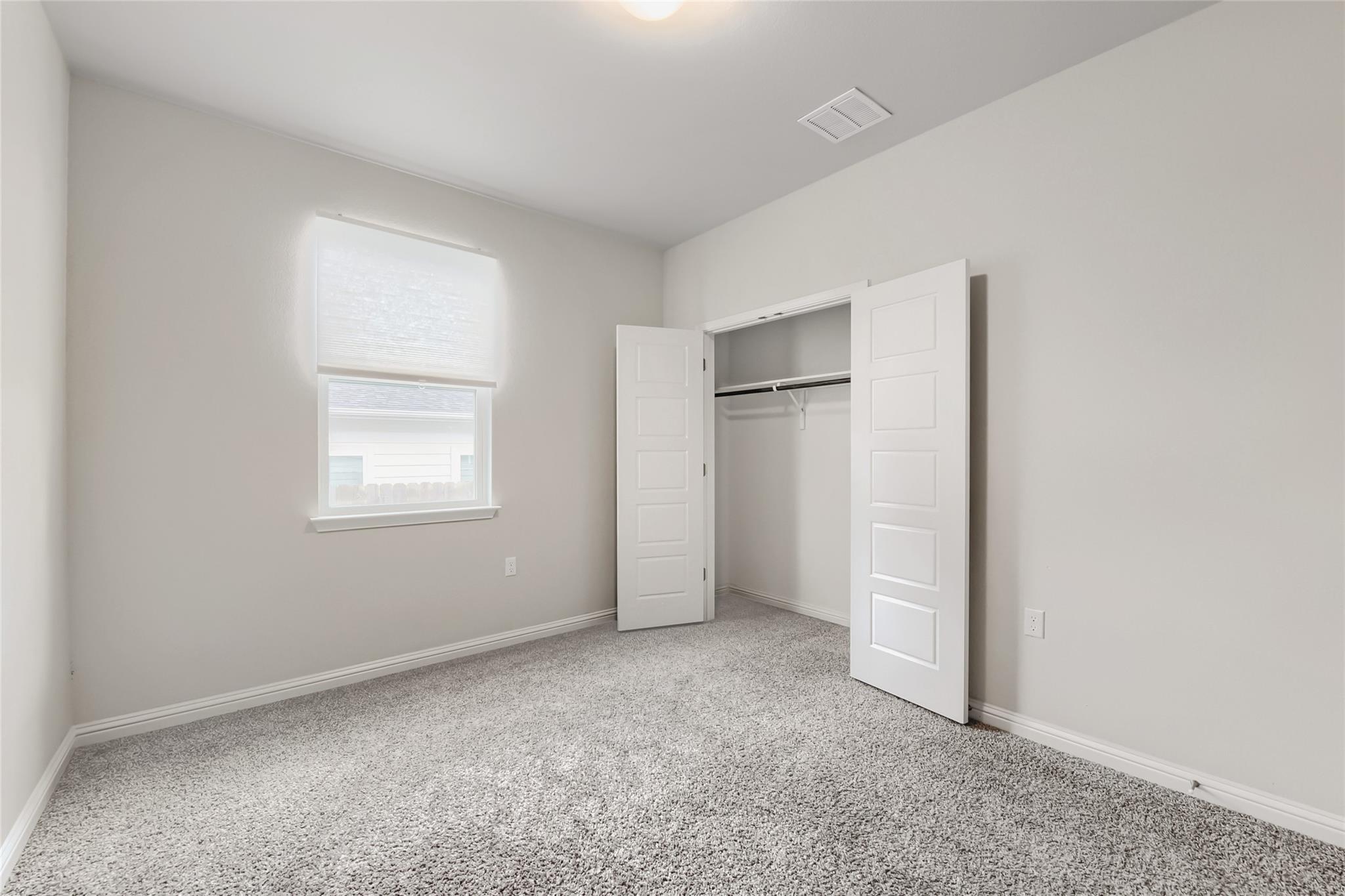 16516 Glimmering Rd Property Photo 17