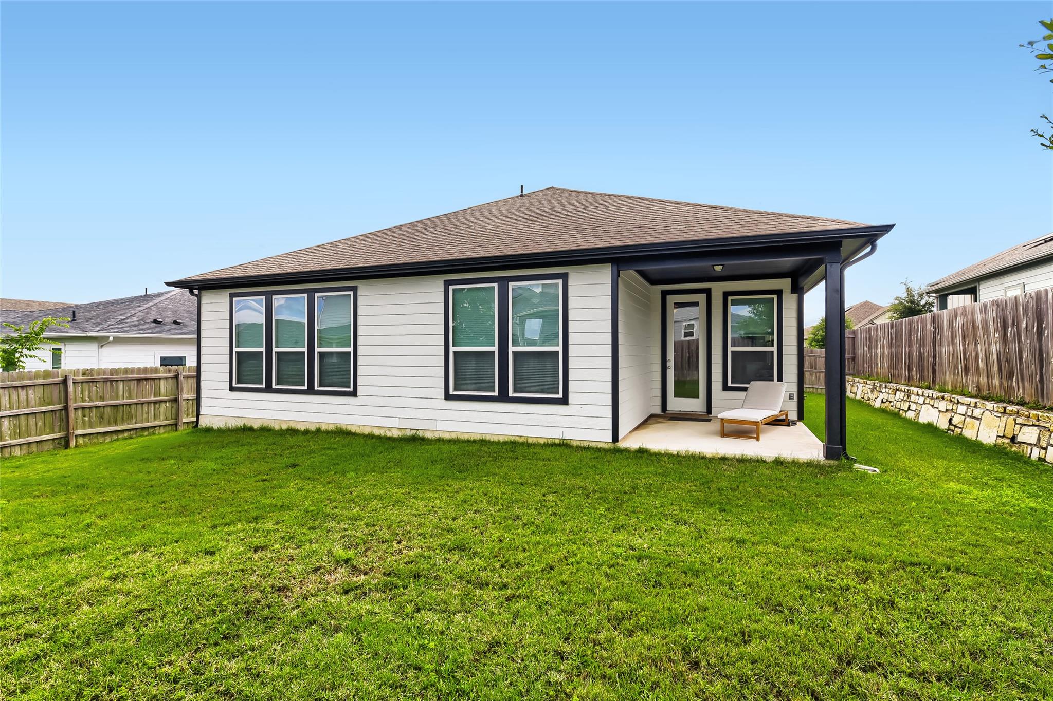 16516 Glimmering Rd Property Photo 22